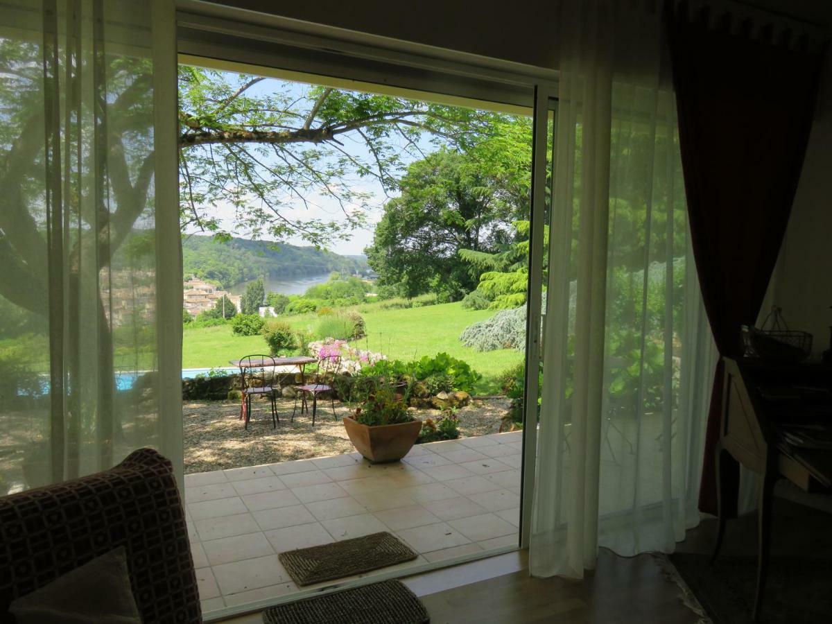 Les 4 Elements St Emilion Bed and Breakfast Branne  Buitenkant foto