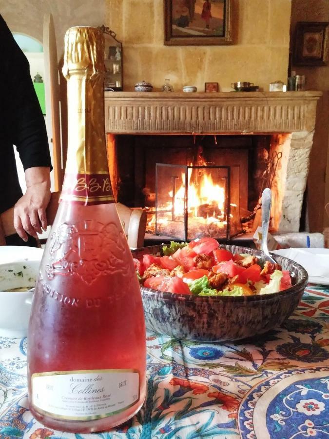 Les 4 Elements St Emilion Bed and Breakfast Branne  Buitenkant foto