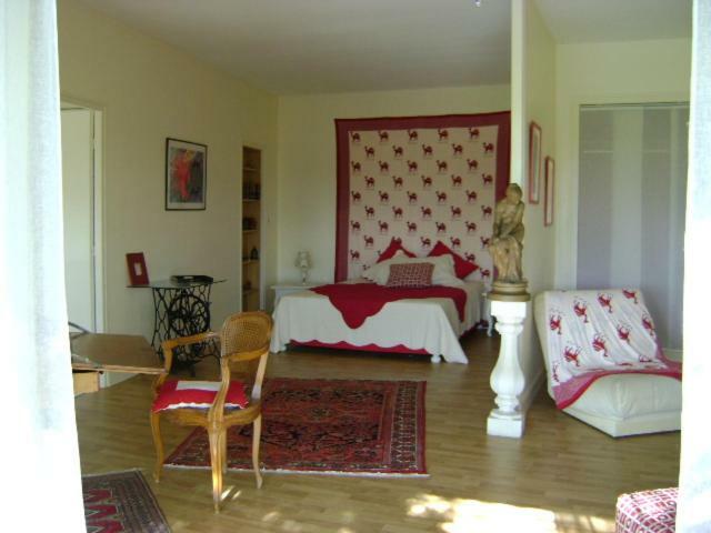 Les 4 Elements St Emilion Bed and Breakfast Branne  Buitenkant foto